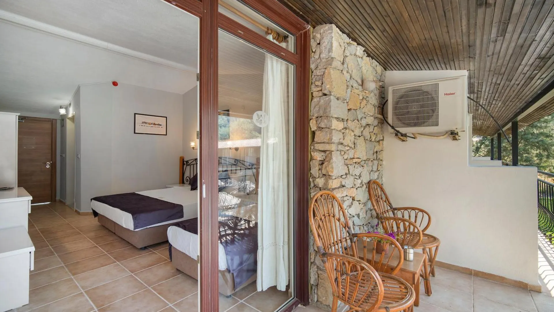 Alados Otel Turgutkoy Oda ve Kahvaltı