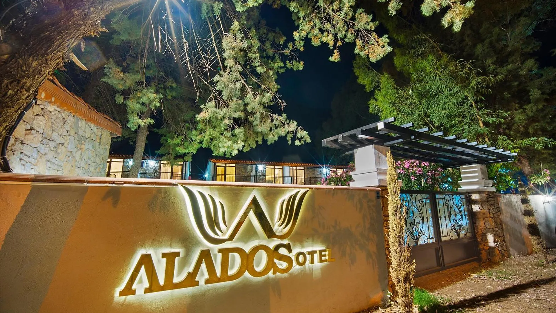 ** Oda ve Kahvaltı Alados Otel Turgutkoy Türkiye